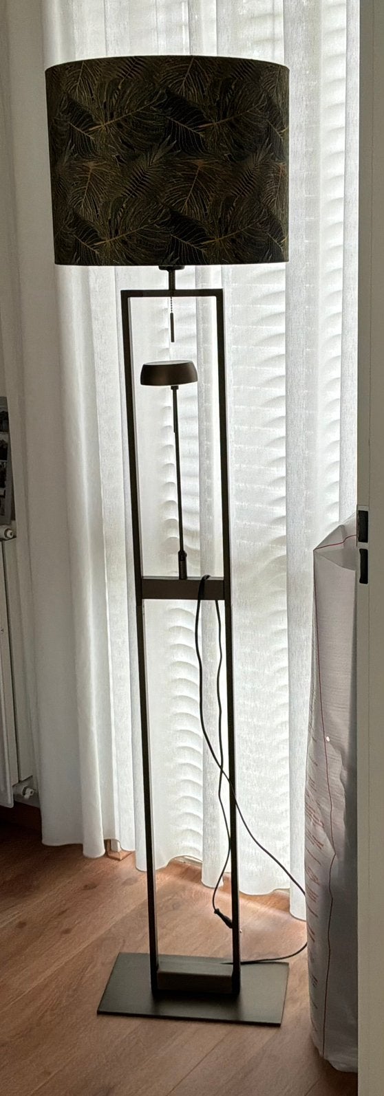 Vloerlamp met kap  (voet brons kleur ), Ophalen, Gebruikt, E27 (groot), Metaal