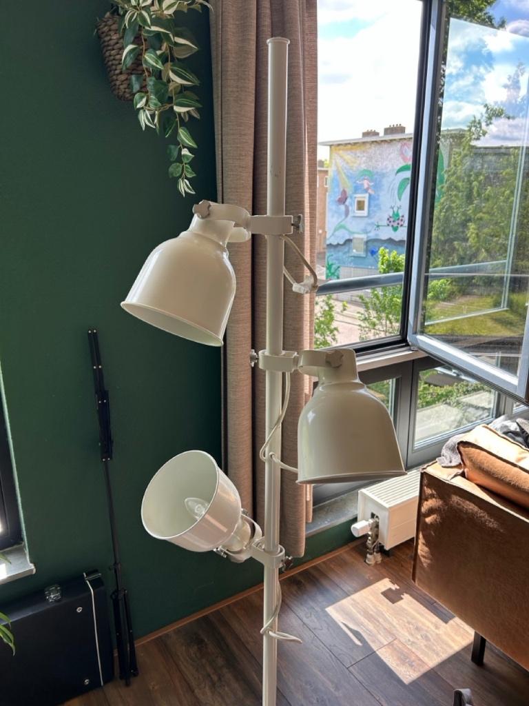 Ikea HEKTAR Staan lamp wit, Ophalen, Gebruikt, Scandinavisch, Metaal