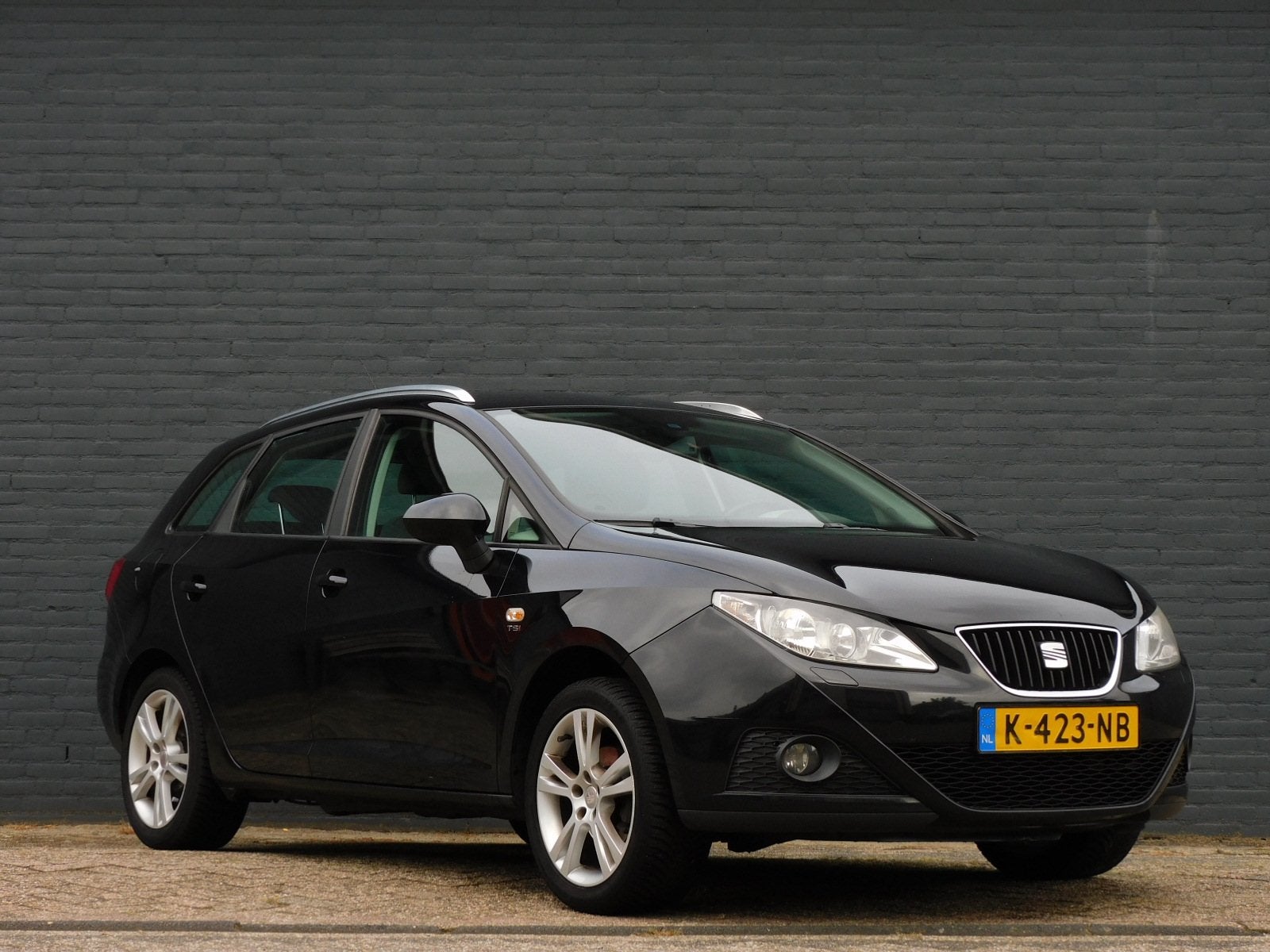 SEAT Ibiza ST 1.2 TSI Sport AUTOMAAT! STOELVERW! 4-SEIZOENEN, Euro 5, Gebruikt, Zwart, 19 km/l