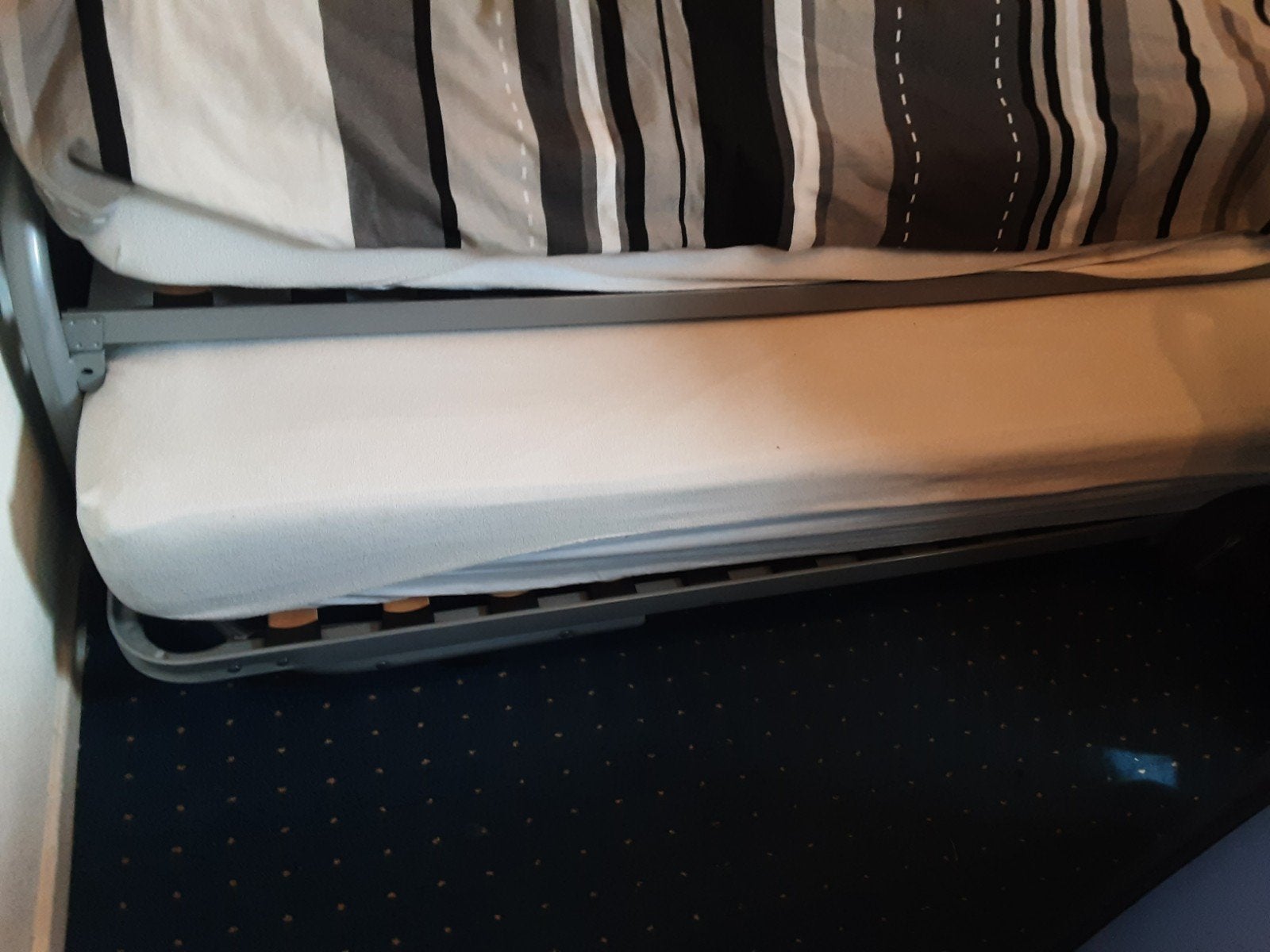 onderschuifbed, Ophalen, Zo goed als nieuw, Tweepersoons, 90 cm