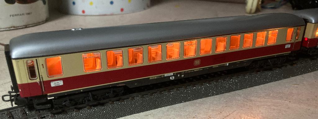 Marklin 4056 DB TEE Sneltrein rijtuig Binnenverlichting, Hobby en Vrije tijd, Modeltreinen | H0, Wisselstroom, Wagon, Ophalen of Verzenden