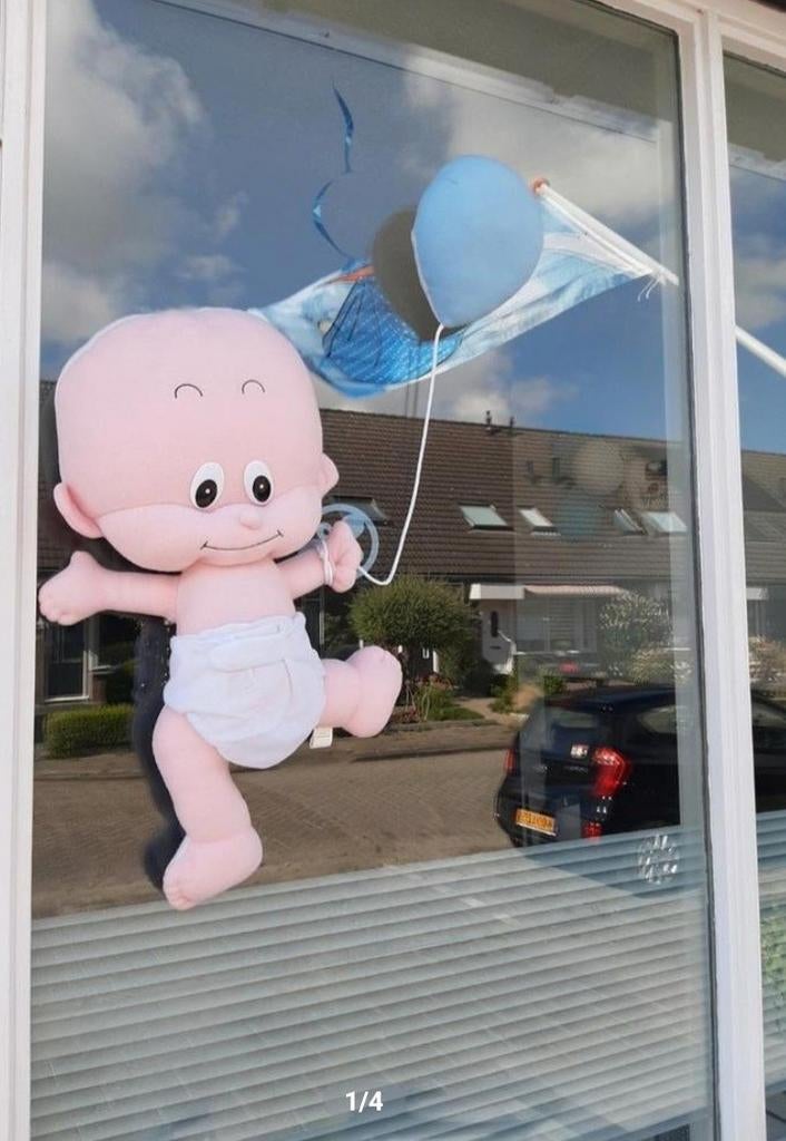 Geboorte baby met ballon in roze of blauw te huur, Kinderen en Baby's, Ophalen of Verzenden