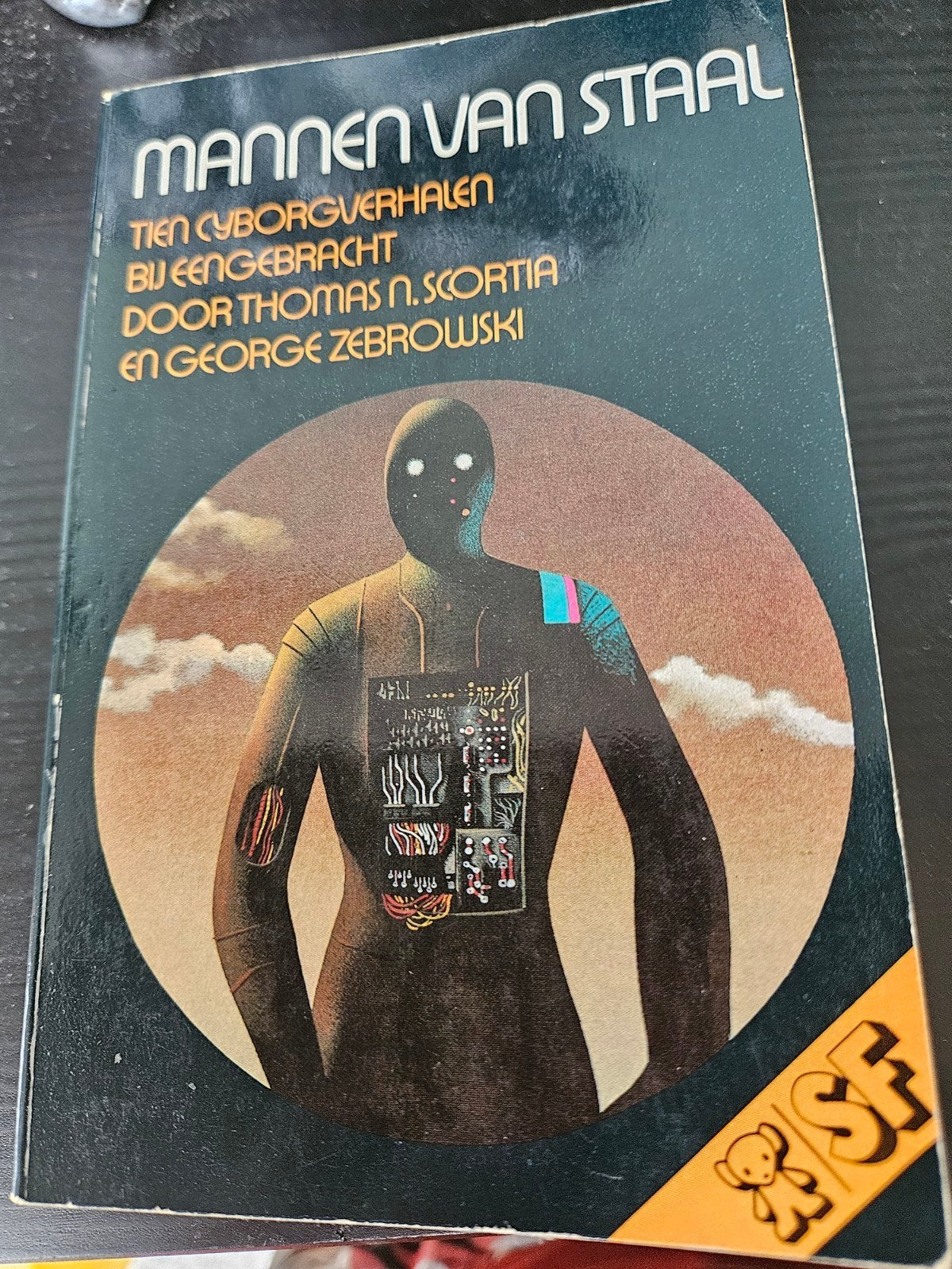 Mannen van Staal - Tien Cyborgverhalen (SF), Ophalen of Verzenden