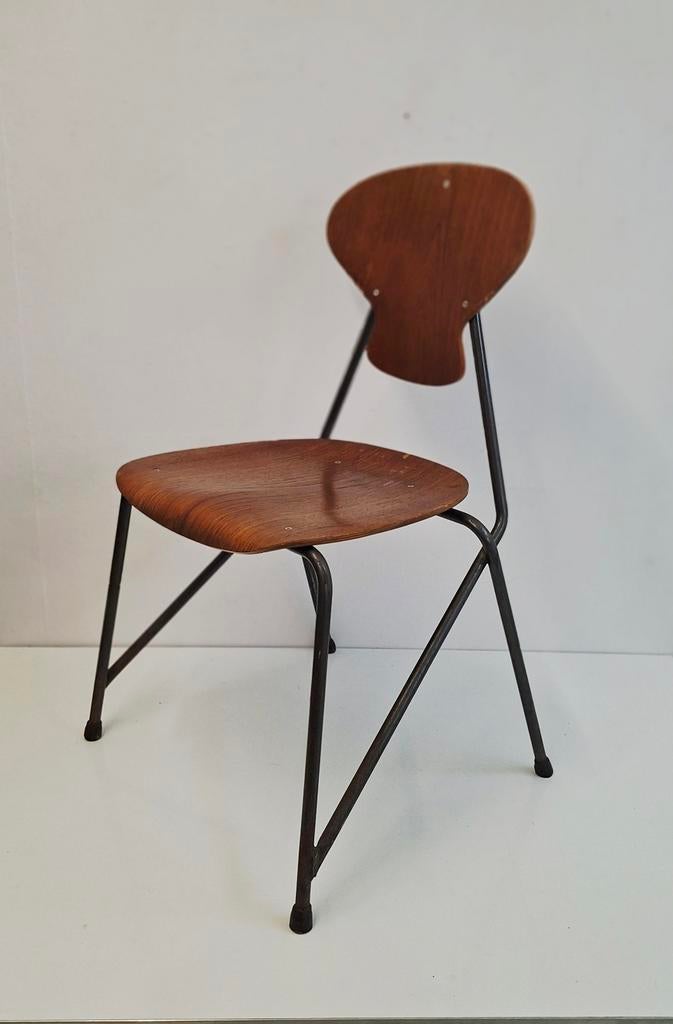 4 x Steen Eiler Rasmussen & Kai lyngfeldt school stoelen, Ophalen, Gebruikt, Bruin, Vijf, Zes of meer stoelen