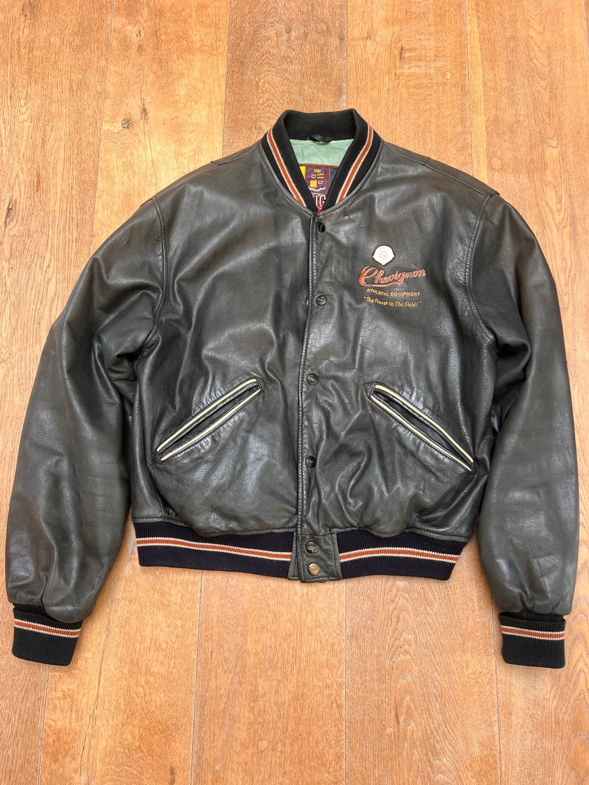 Vintage Chevignon Leren Unisex Varsity Collegejack Zwart M, Ophalen of Verzenden, Gedragen, Maat 48/50 (M), Zwart