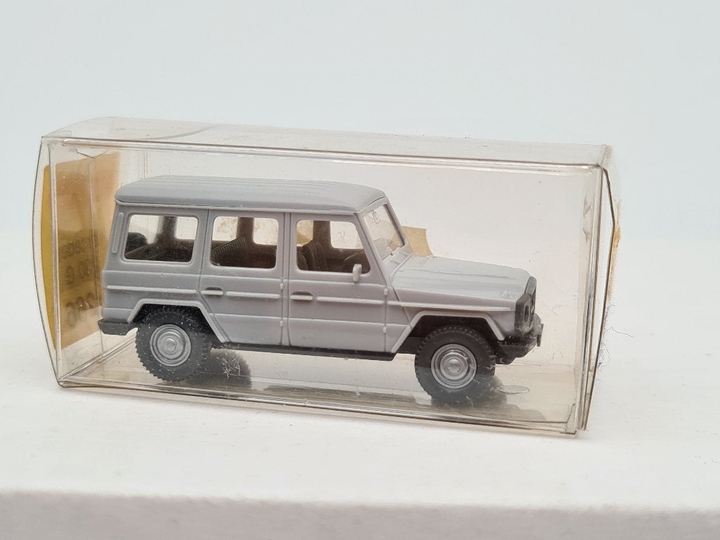 Mercedes Benz 230 G - Wiking 1/87, Verzenden, Zo goed als nieuw, Auto, Wiking