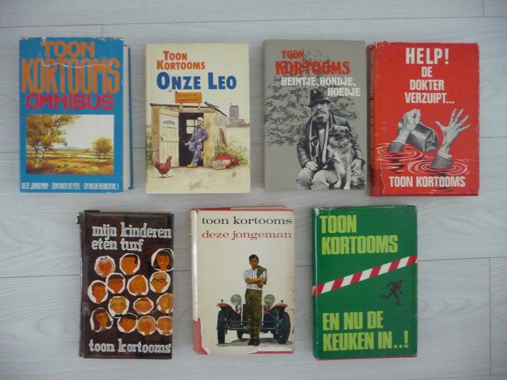 7 boeken van TOON KORTOOMS, Boeken, Ophalen of Verzenden, Zo goed als nieuw, Toon Kortooms
