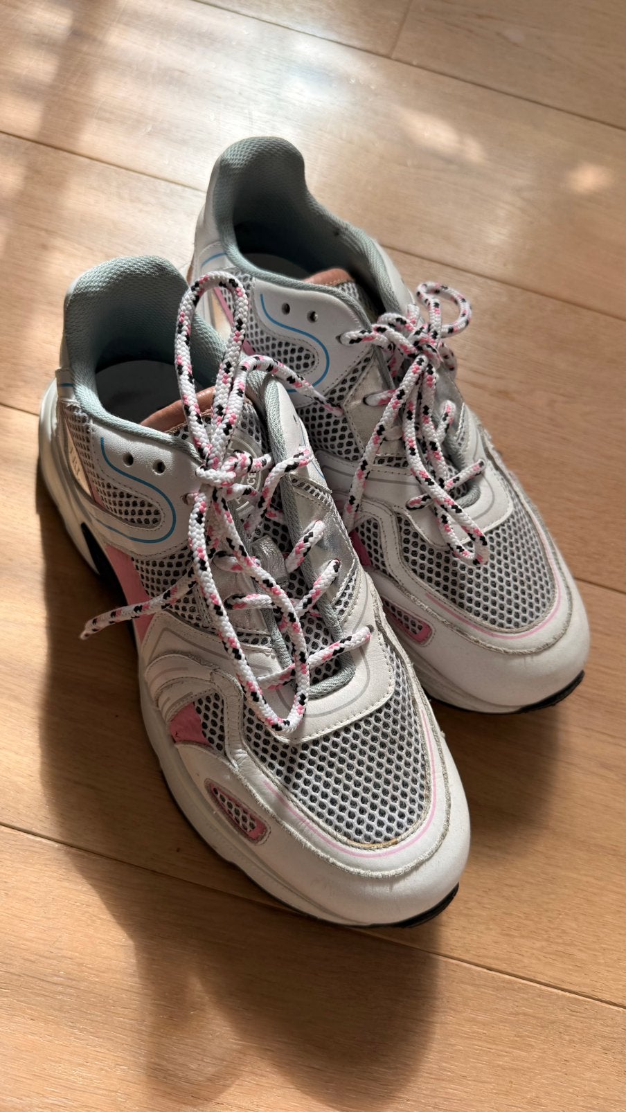 Toral sneakers, Ophalen of Verzenden, Zo goed als nieuw, Sneakers of Gympen