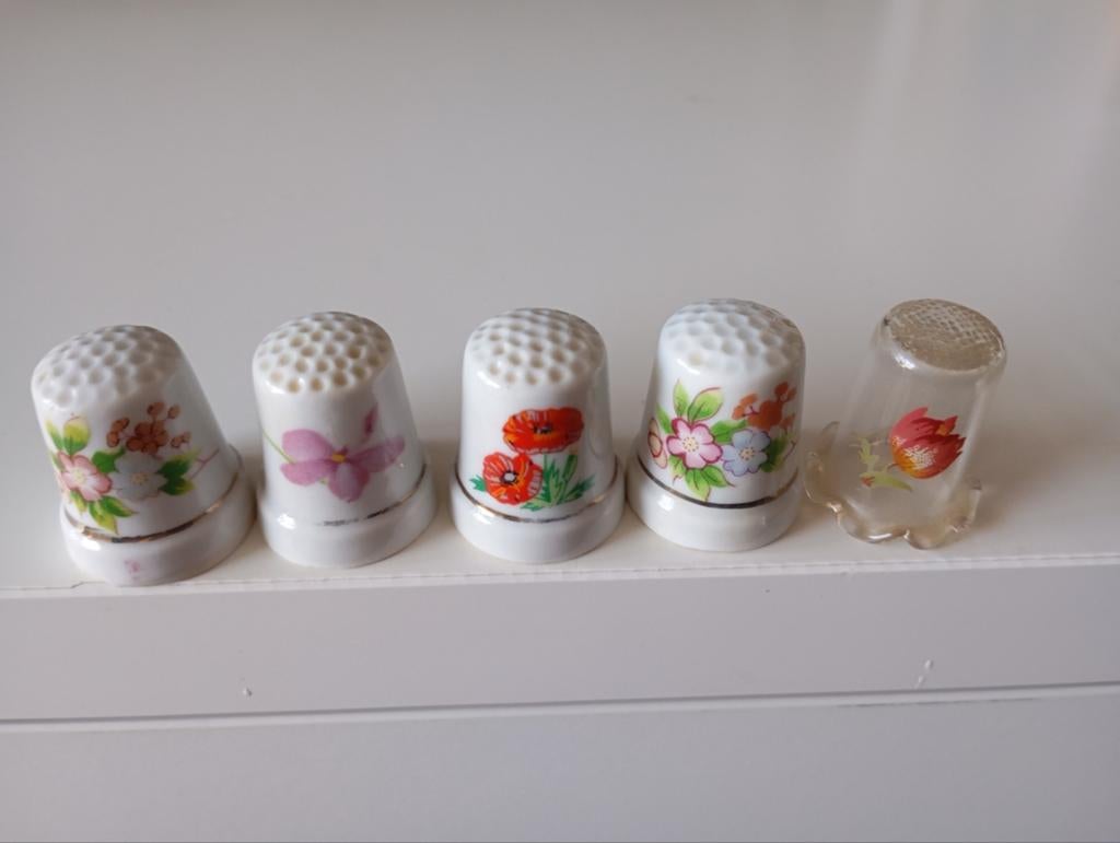 10 BLOEM VINGERHOEDJES NU ALLES 10€ ZIE FOTO,S., Verzamelen, Ophalen of Verzenden