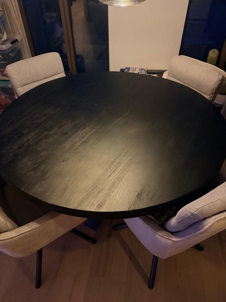 Ronde zwarte eettafel 130cm met X-poot, Huis en Inrichting, Tafels | Eettafels, Gebruikt, 100 tot 150 cm, Vier personen, Rond