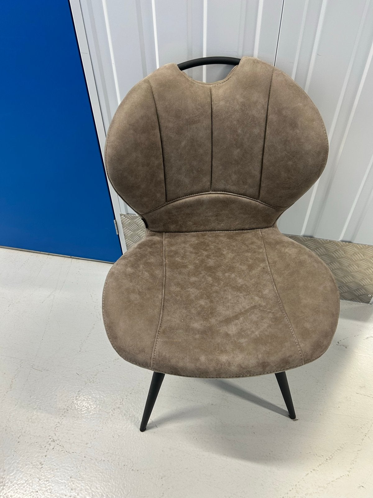 5 zo goed als nieuwe eetkamerstoelen, Ophalen, Bruin, Zo goed als nieuw, Stof