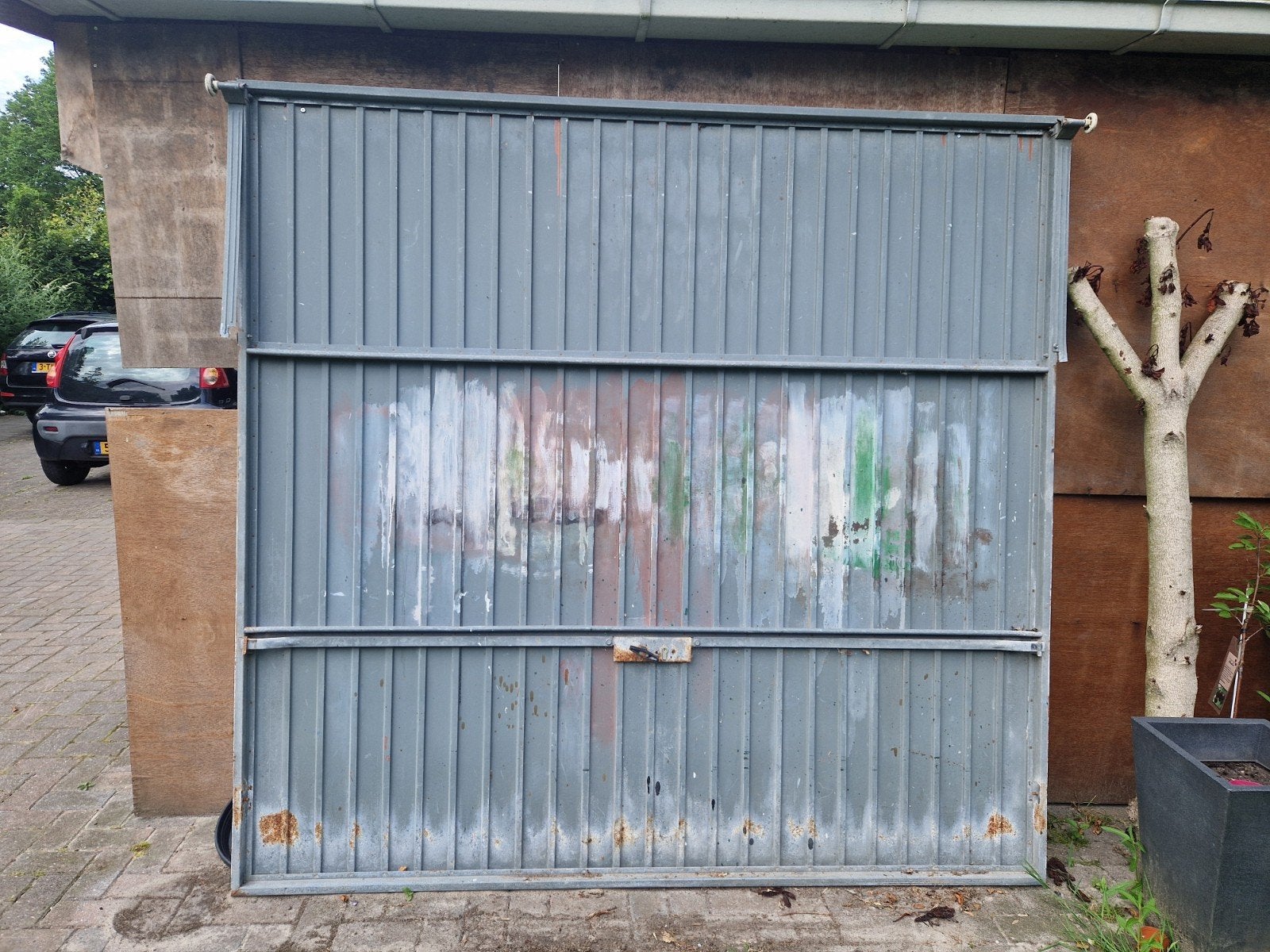 Gratis garage kanteldeur, Ophalen, Gebruikt, 120 cm of meer, Garagedeur