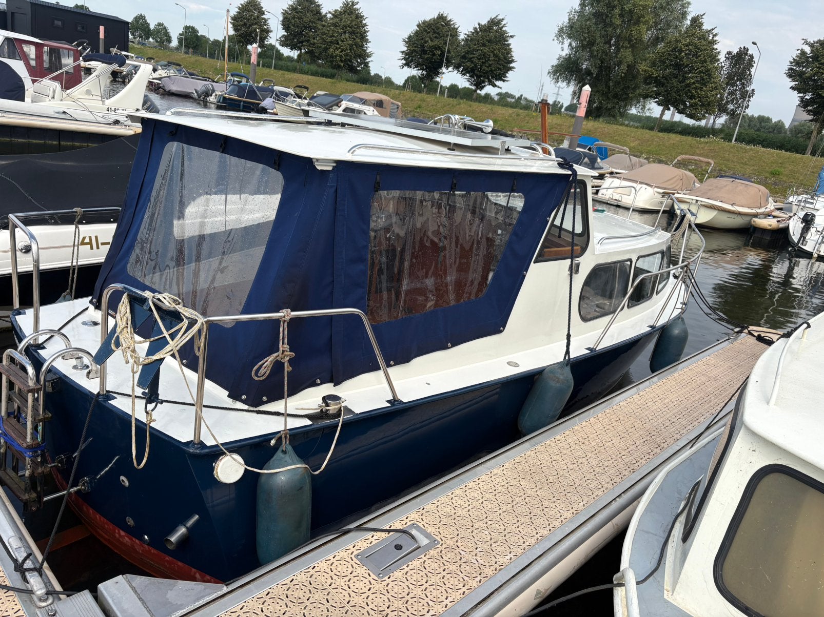 Ten broeke kruiser 780, Watersport en Boten, Ophalen, Zo goed als nieuw, Motor en Techniek, Zeilboot of Motorboot