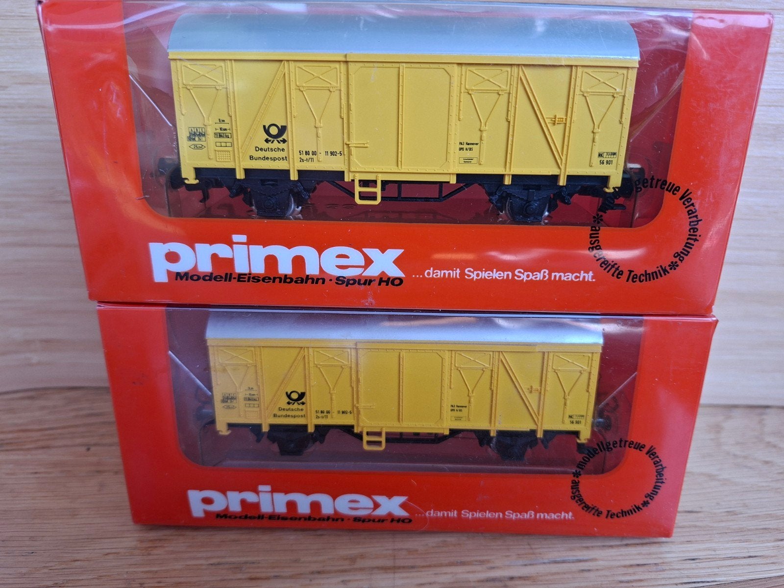 2 x Märklin Primex 4558 post-wagen wagon H0 trein locomotief, Wisselstroom, Ophalen of Verzenden, Märklin, Nieuw