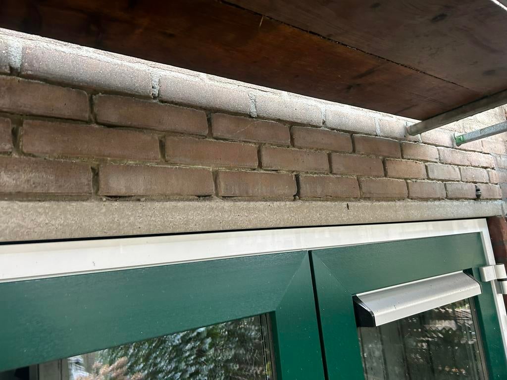 Dak, goot en gevel reparatie en reiniging., Tuin en Terras, Zonneschermen, Ophalen, Zo goed als nieuw, Knikarmscherm