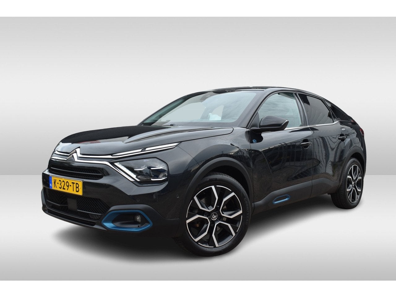 Citroën Ë-C4 Shine 50 kWh SOH 89% | Pack winter | Navigati, Auto's, Automaat, 136 pk, Gebruikt, Automatische klimaatregeling