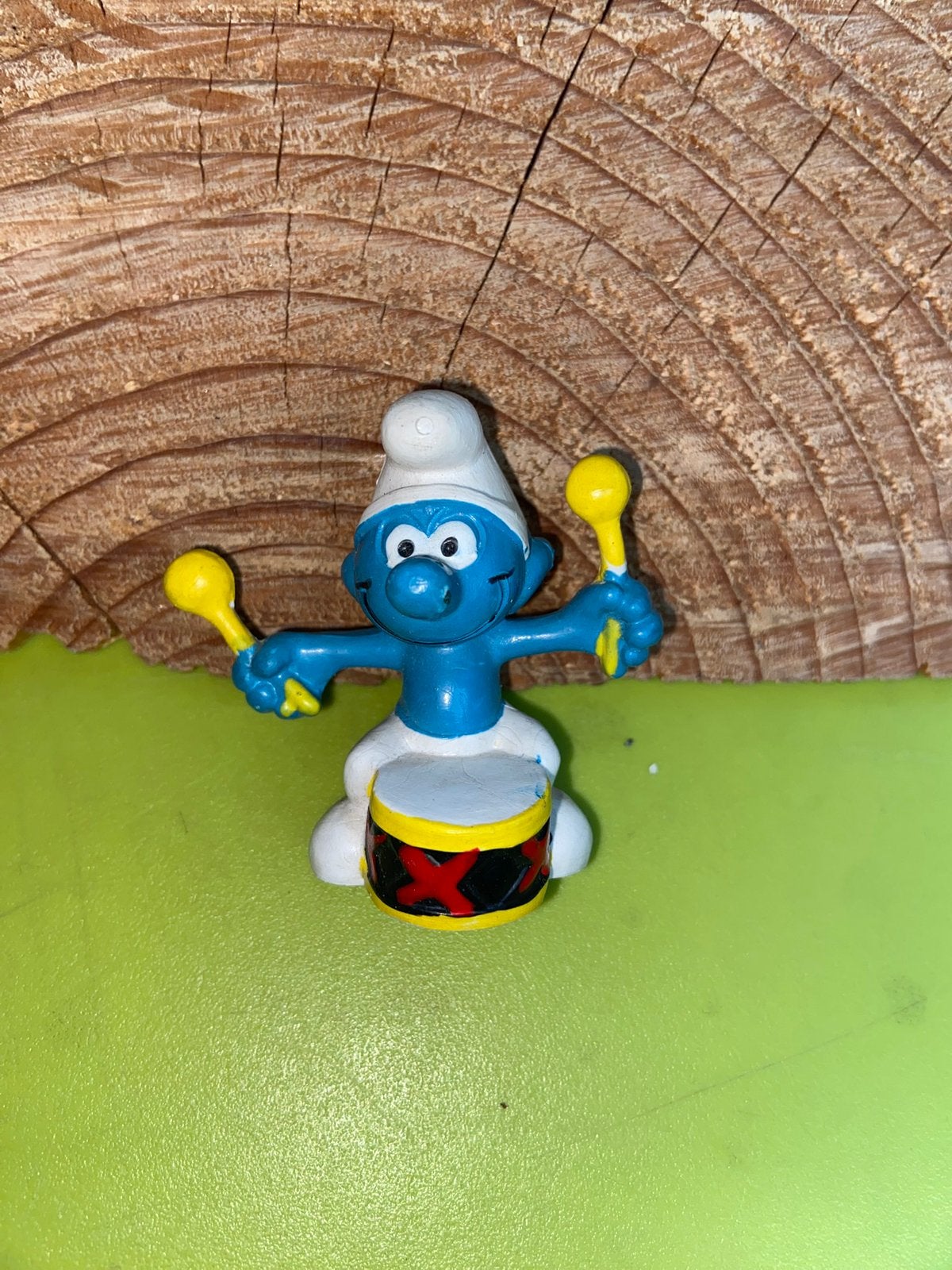 Smurfen trommel smurf gele variant, Verzamelen, Smurfen, Ophalen of Verzenden, Gebruikt, Verschillende Smurfen