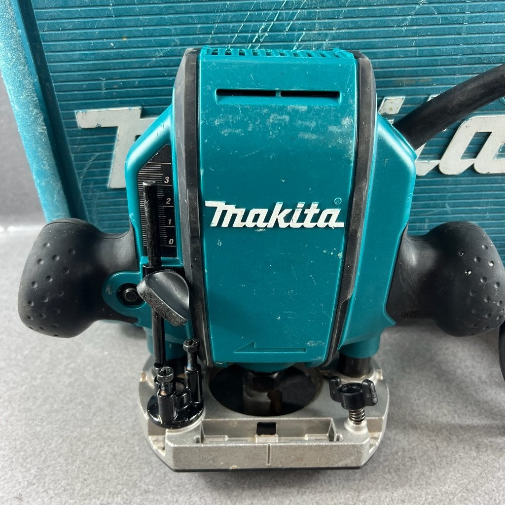 Makita RP0900 Bovenfrees | 900W | in koffer | 417650, Gebruikt, Ophalen of Verzenden, Elektrisch, Makita