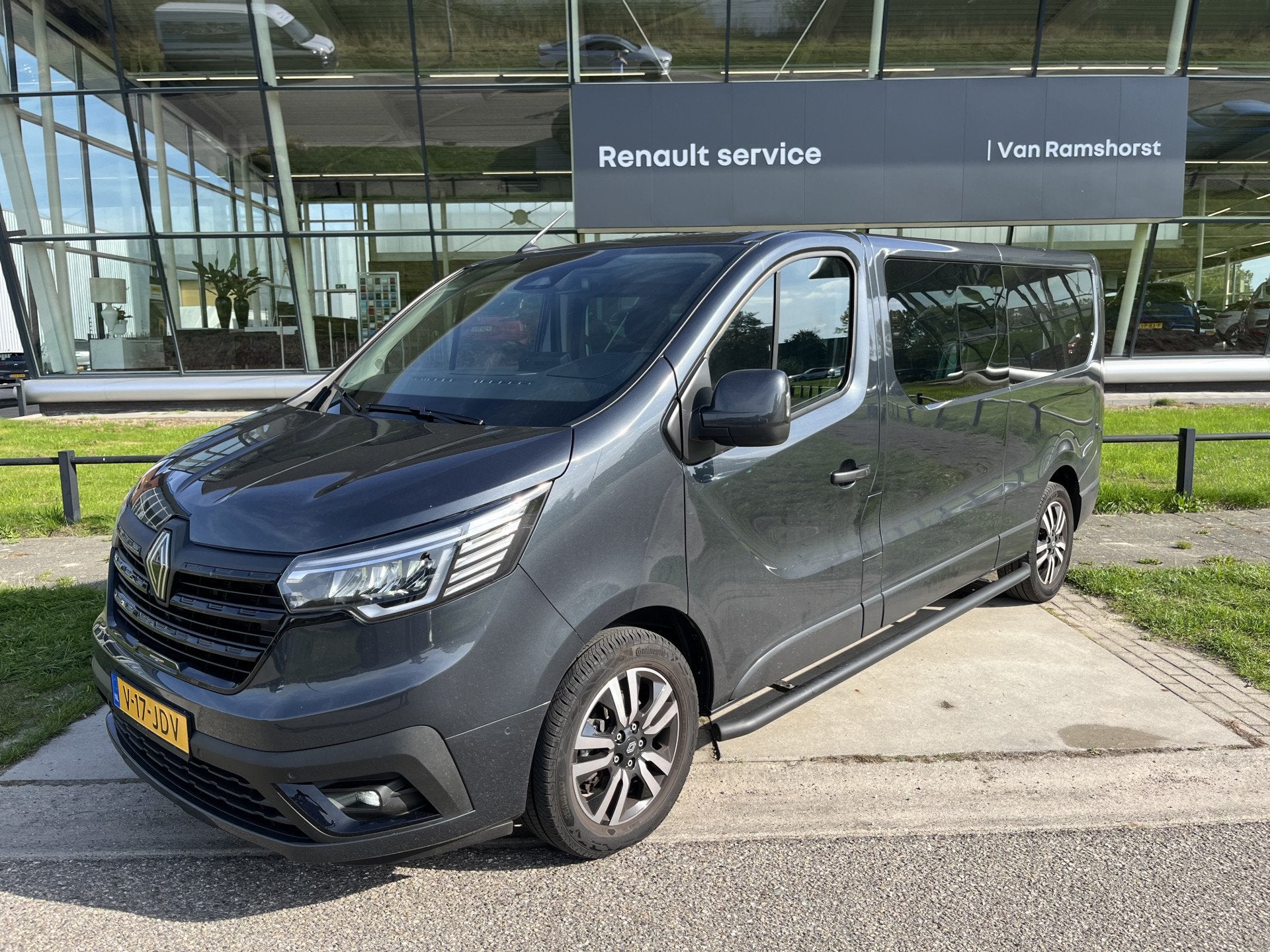 Renault Trafic 2.0 Blue dCi EDC Automaat 170PK anniversary T, 12 maanden, Stof, Gebruikt, 4 cilinders