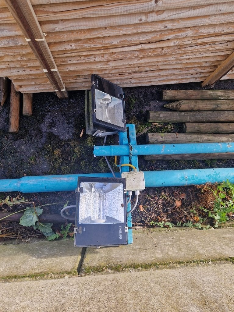 2 Blauwegroene lichtmasten lantaarnpalen 10 meter, Ophalen, Gebruikt, Staal, Overige typen