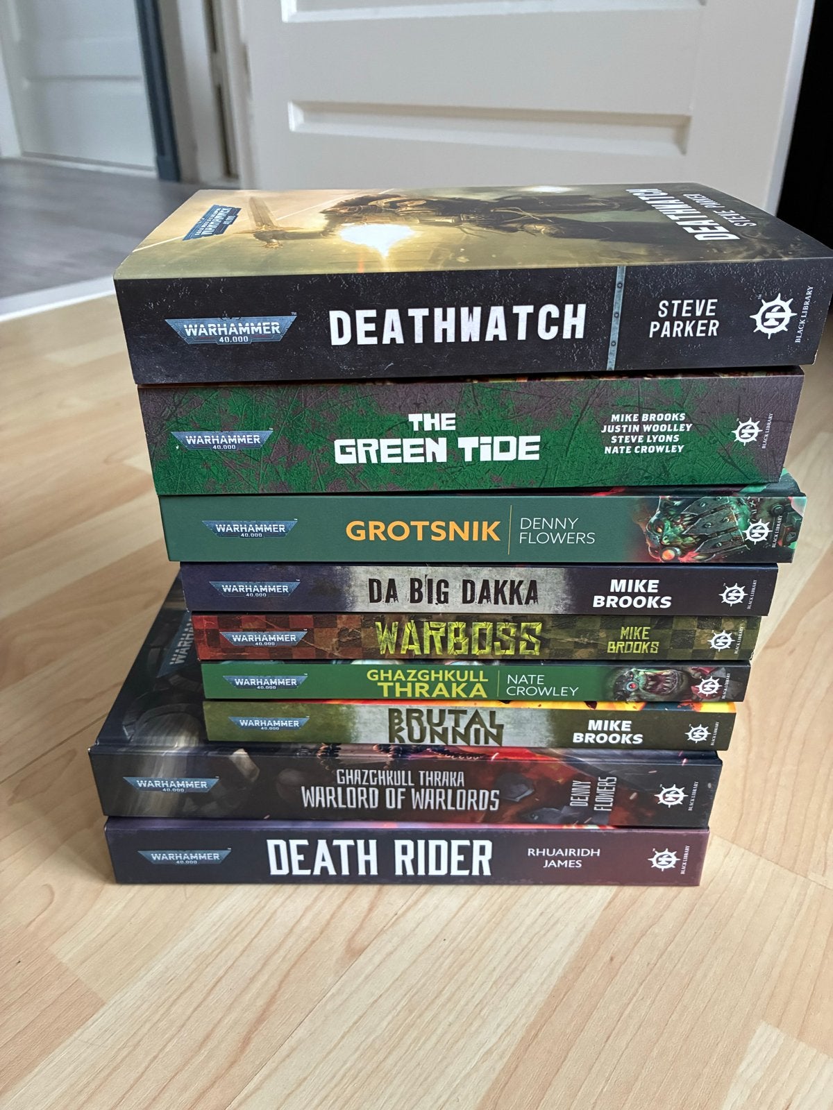 Warhammer 40k boeken - diverse titels, Ophalen, Zo goed als nieuw