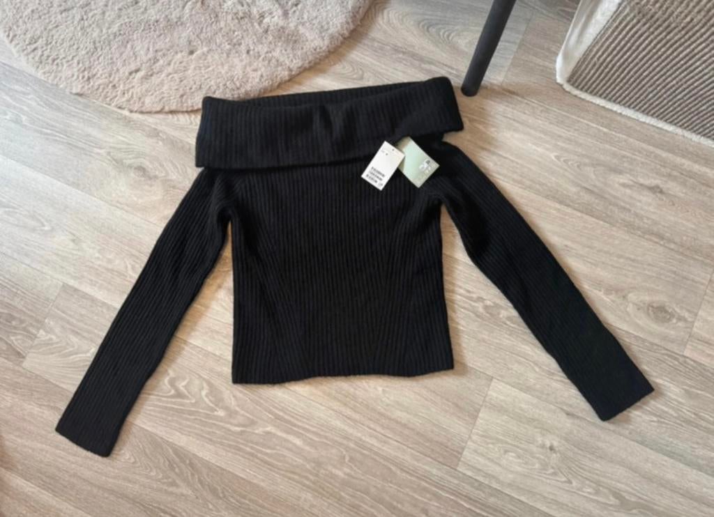 H&M off the shoulder trui zwart, Ophalen of Verzenden, Nieuw, Maat 38/40 (M), Zwart