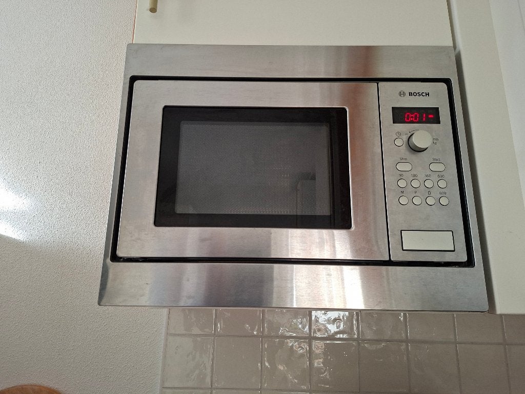 Bosch inbouwmagnetron koopje moet weg, Witgoed en Apparatuur, Ophalen, Gebruikt, Magnetron, Inbouw