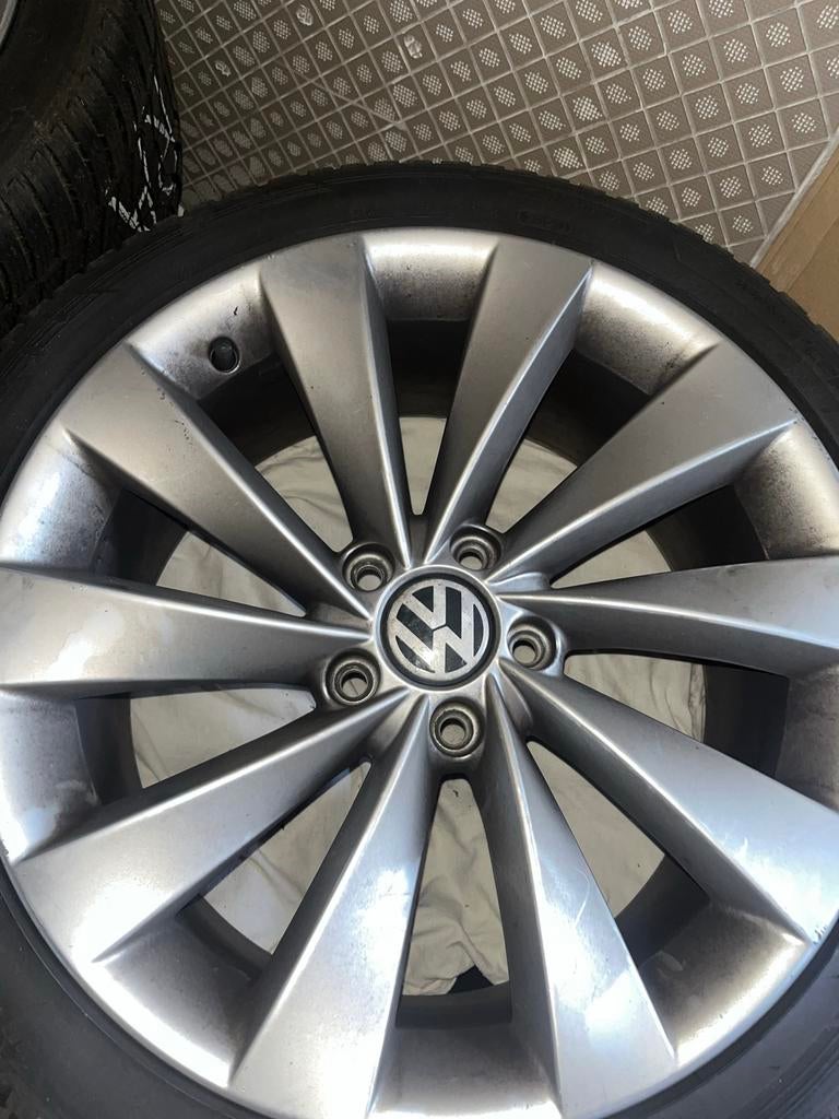 Originele VW Scirocco velgen met nieuwe winterbanden, Auto-onderdelen, Banden en Velgen, Ophalen, Gebruikt, Winterbanden, Banden en Velgen