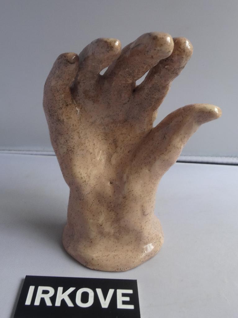 KERAMIEK UNICA MOOI HANDJE * Unica *, Overige onderwerpen, Minder dan 20 cm, Verzenden, Steen of Keramiek