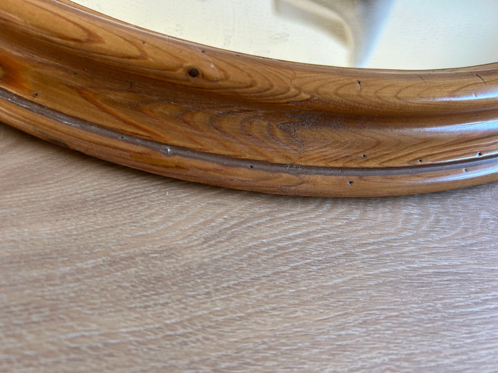 Ovale spiegel met houten lijst, Ophalen of Verzenden, Ovaal, 50 tot 100 cm, Minder dan 100 cm