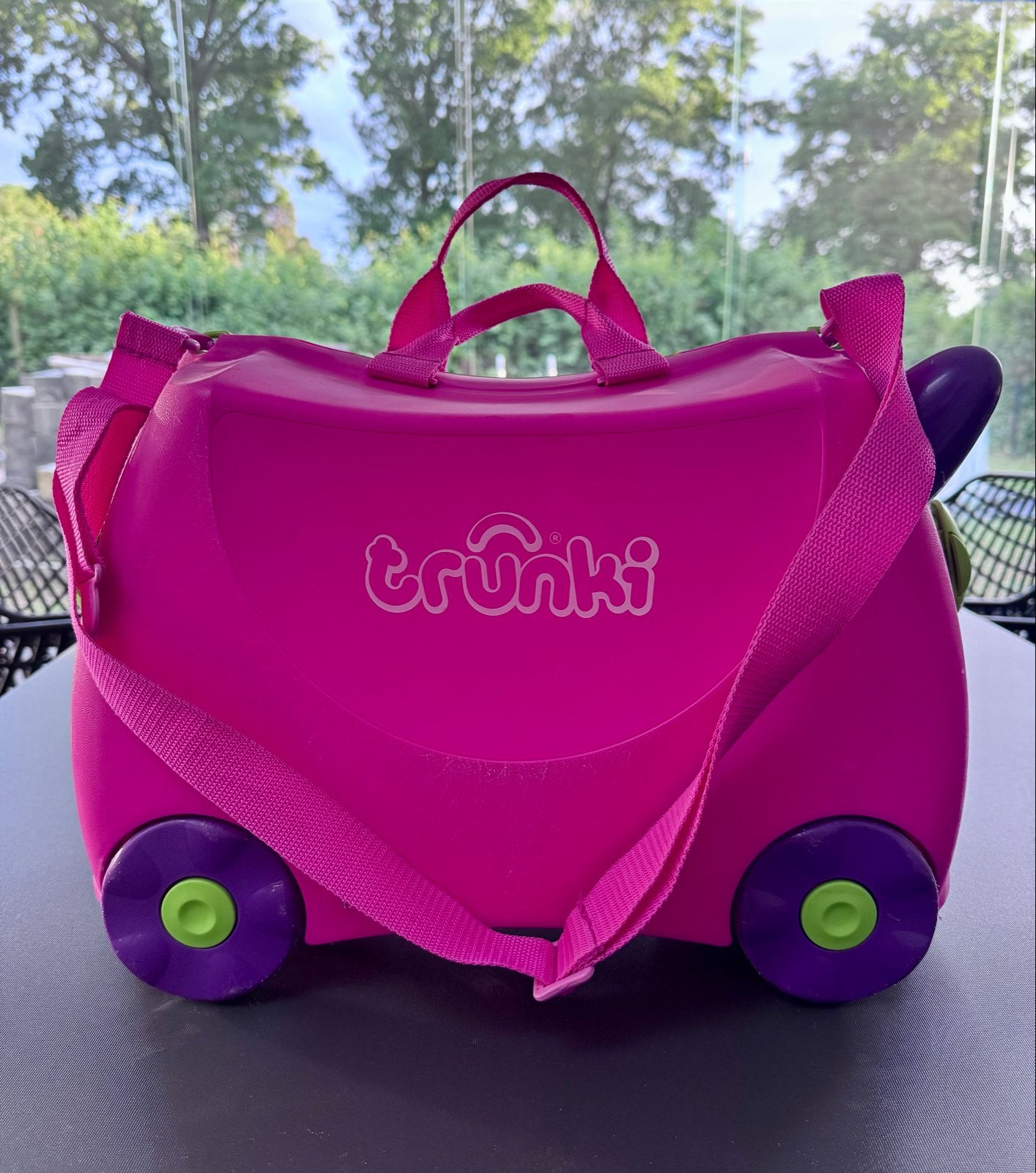 Trunki Kinderkoffer Roze met Wieltjes en Draagriem, Ophalen, Gebruikt