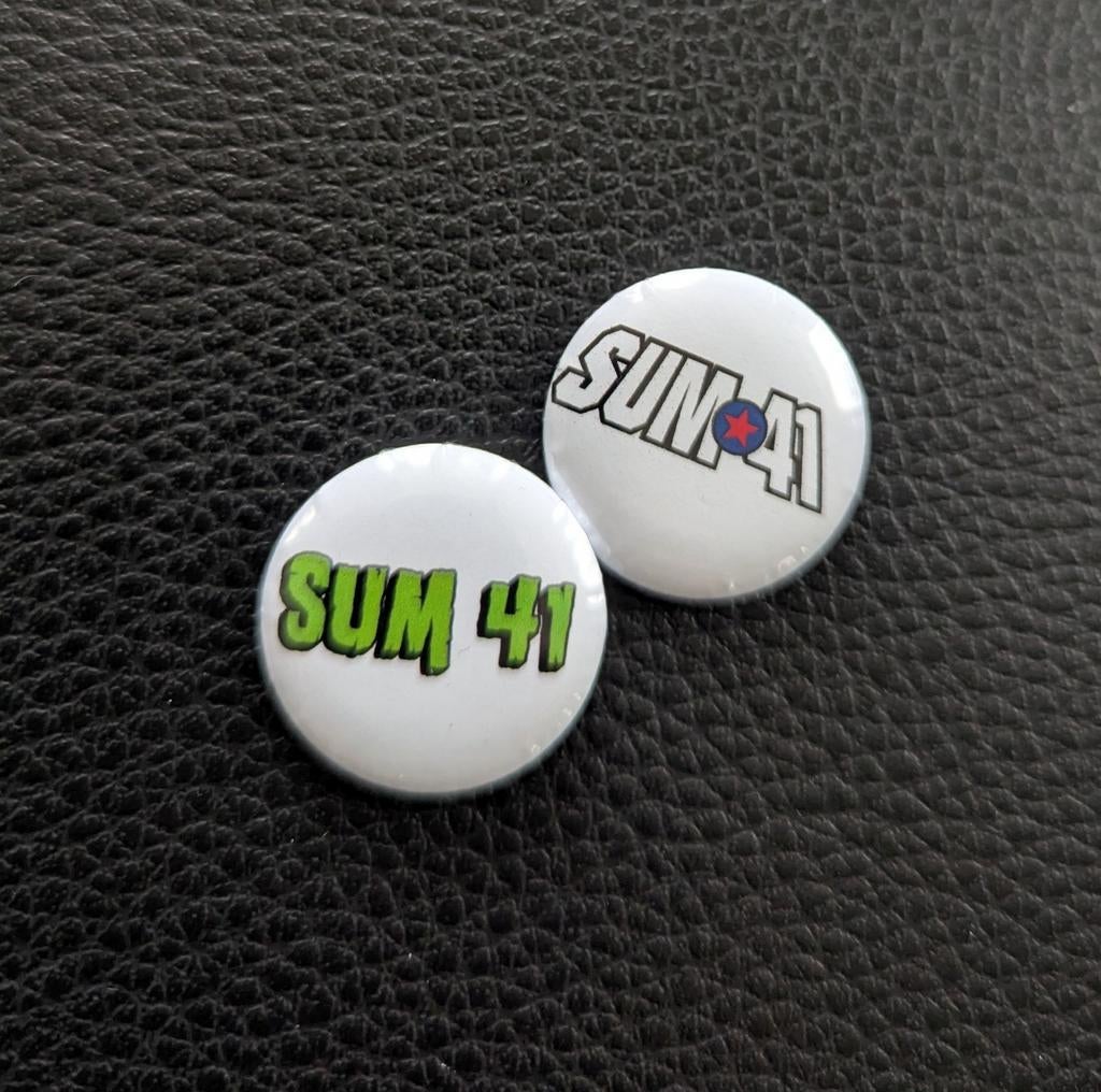 Sum 41 – 25 mm button – wit, zwart, groen, rood, blauw, Ophalen of Verzenden, Nieuw, Overige typen