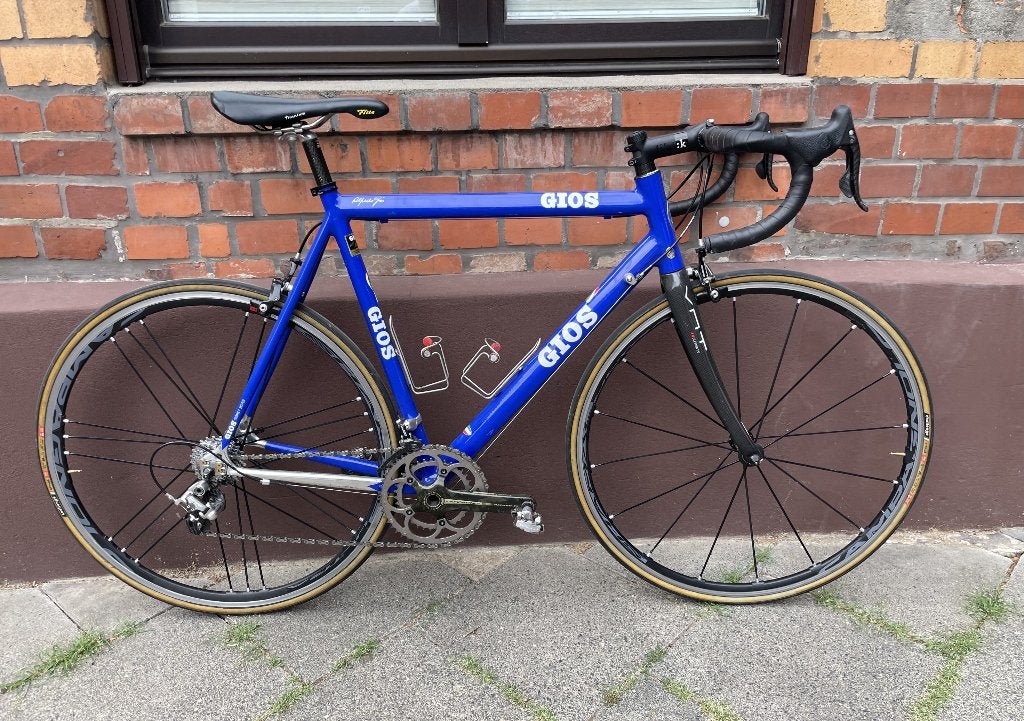 GIOS Torino A90 - Campagnolo Record/Shamal, 28 inch, Gebruikt, 10 tot 15 versnellingen, Aluminium