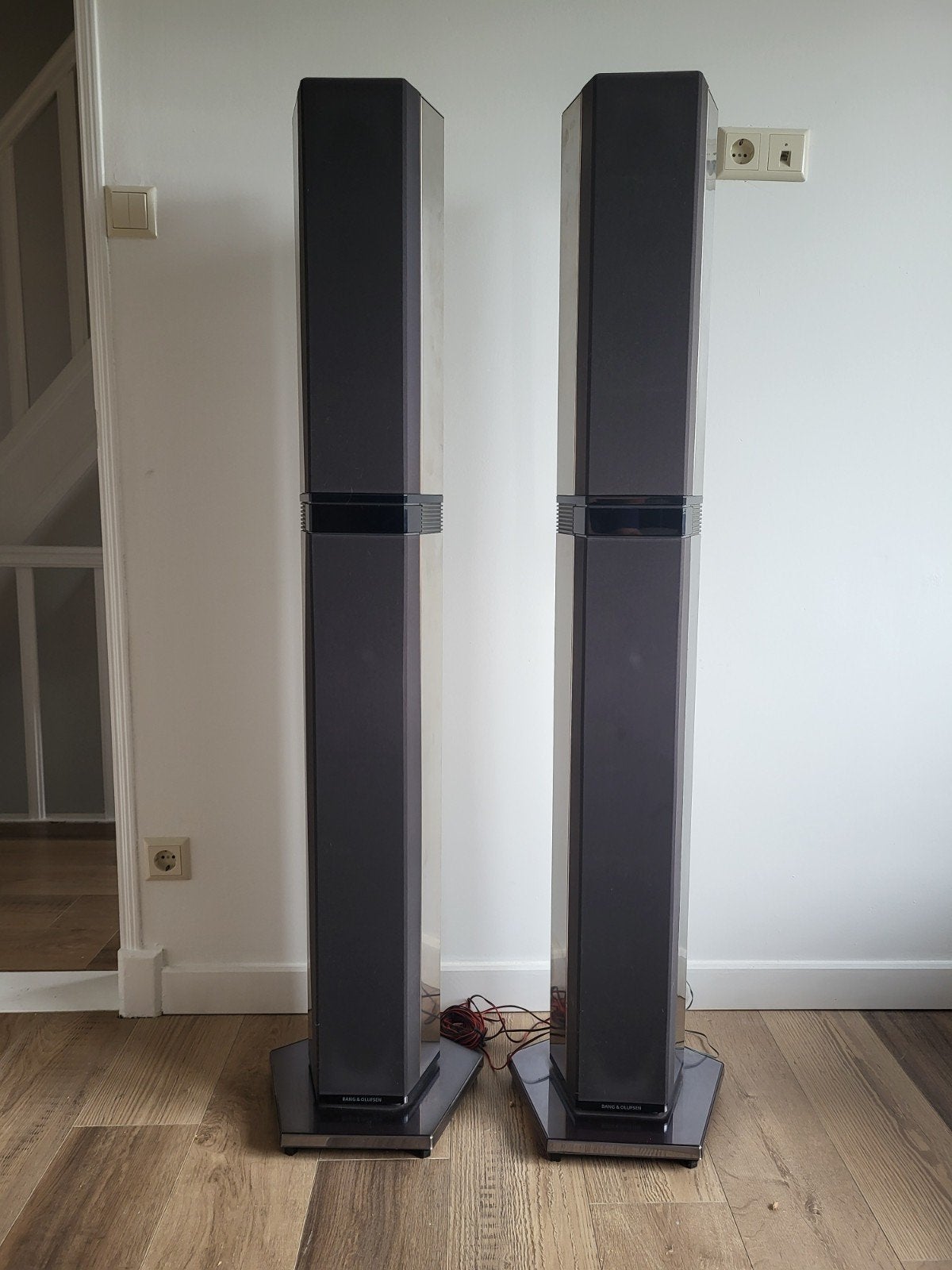 Bang & Olufsen Beovox Penta 6611 (werkend), Ophalen, Zo goed als nieuw, Front, Rear of Stereo speakers, Overige merken