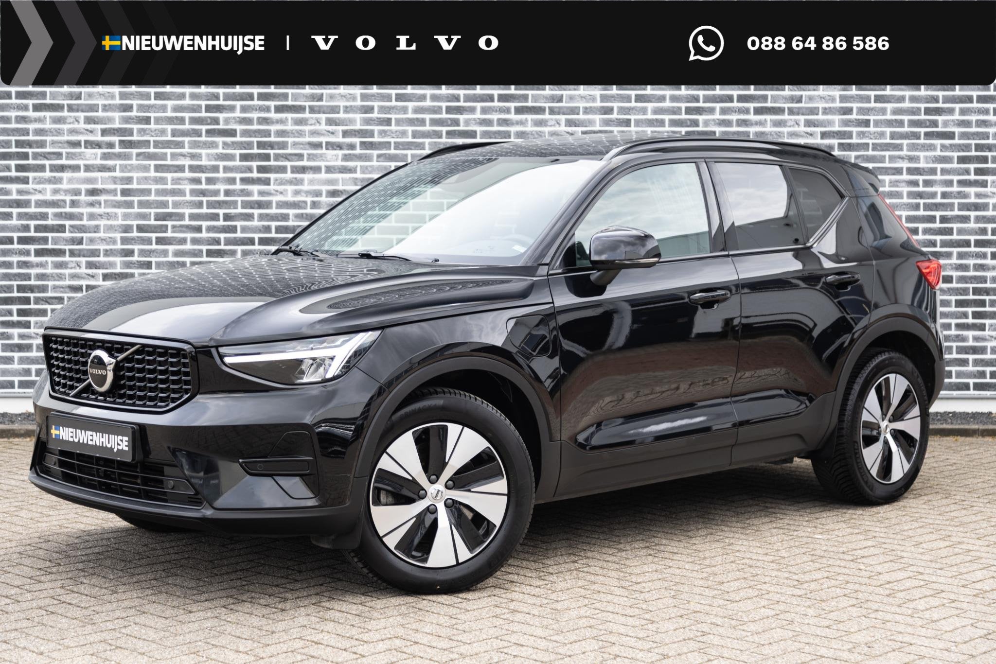Volvo XC40 1.5 T4 Plug-in Hybrid Plus Dark | PHEV | Facelift, 12 maanden, Euro 6, 1712 kg, Zwart