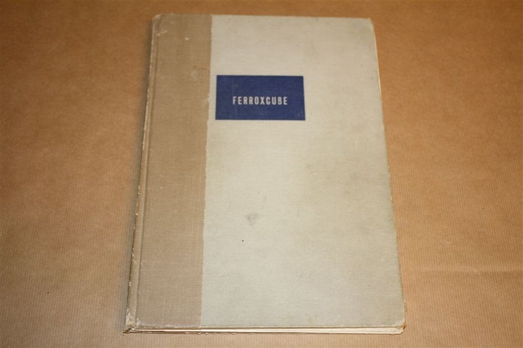 Ferroxcube - Zeldzame uitgave Philips - Circa 1960 !!, Ophalen of Verzenden, Gelezen, Elektrotechniek