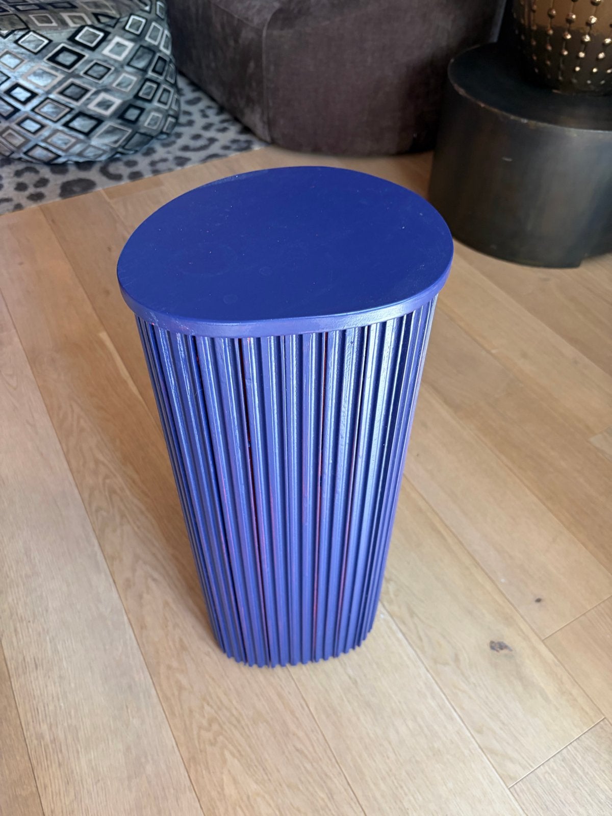 Bijzettafel/plantenstandaard, Ophalen, Minder dan 55 cm, Gebruikt, Hout
