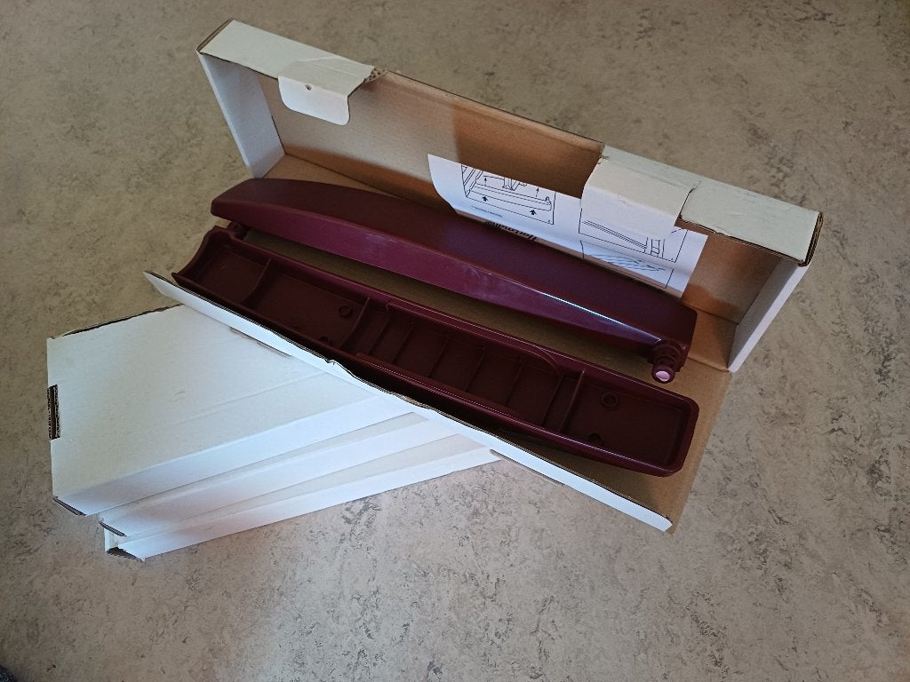 nieuwe armleuningen rood Hartman, Ophalen, Nieuw, Plastic