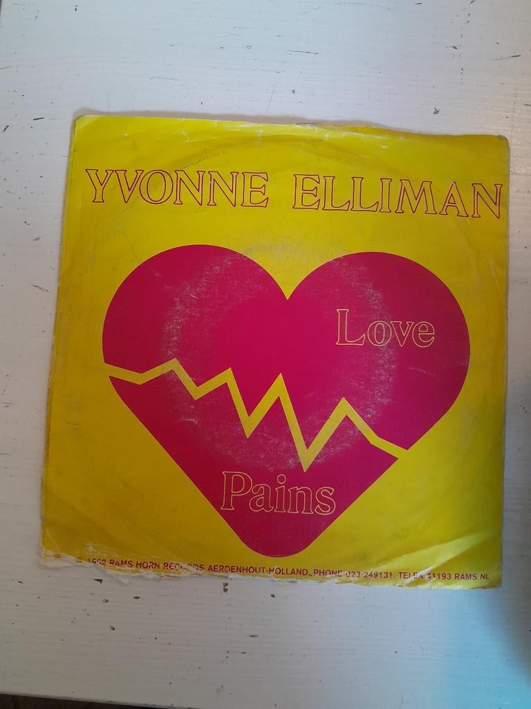 Yvonne elliman 7inch love pains, Ophalen of Verzenden, Zo goed als nieuw, Pop
