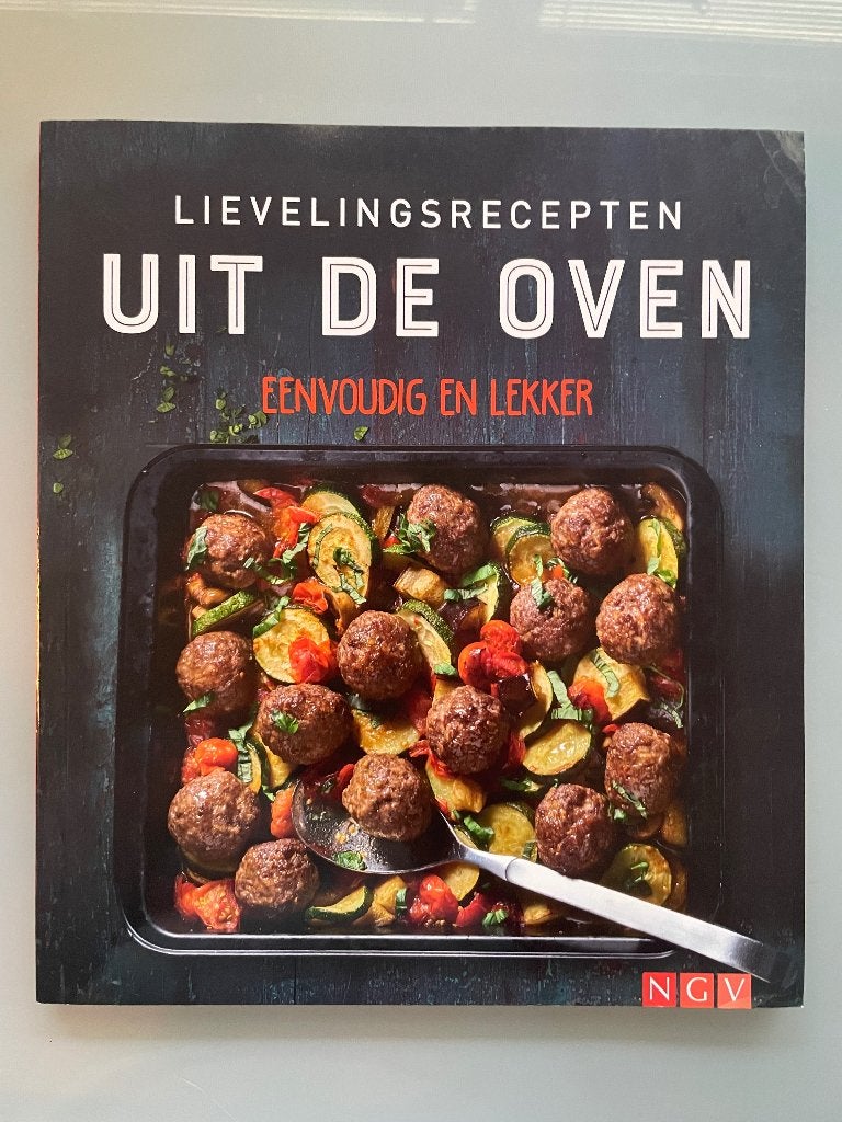 Kookboek: "Lievelingsrecepten uit de oven", Boeken, Ophalen of Verzenden, Nieuw, Onbekend, Overige gebieden