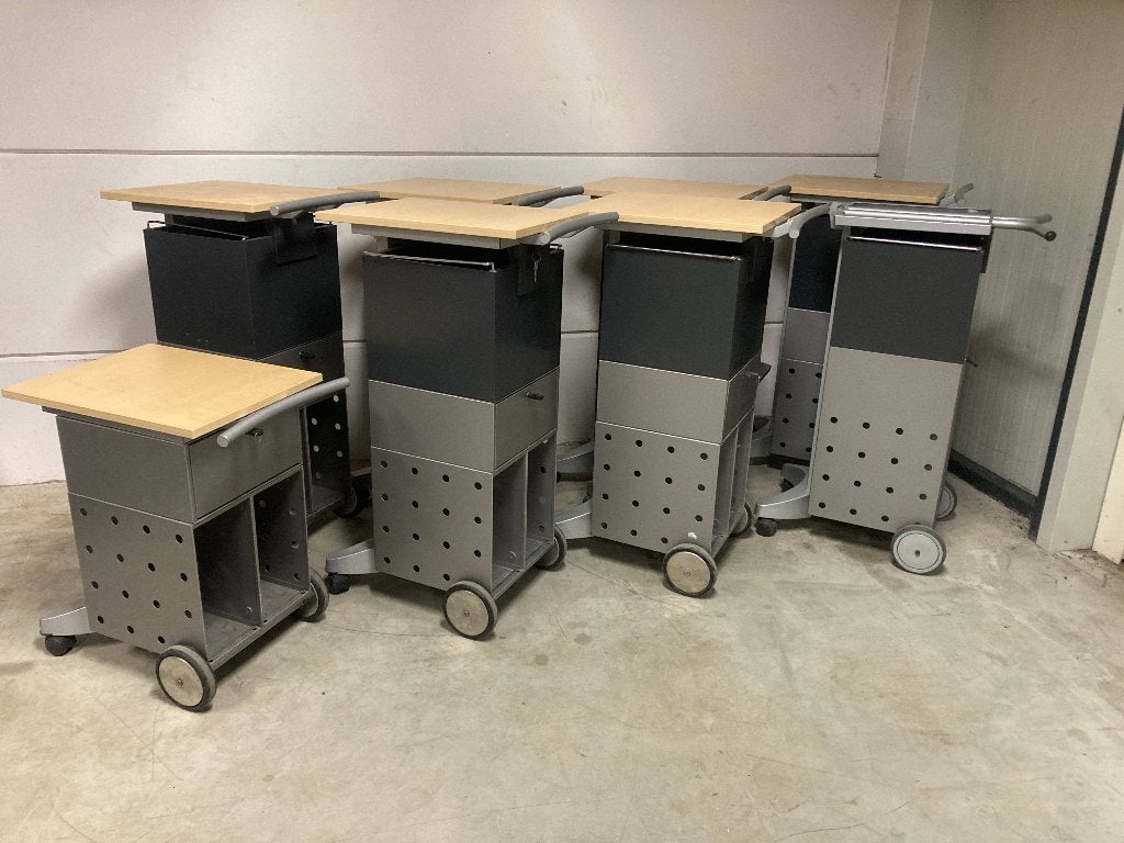 Transportkar/trolley 8 stuks in goede staat., 60 tot 80 liter, Ophalen, Gebruikt, Transportkar