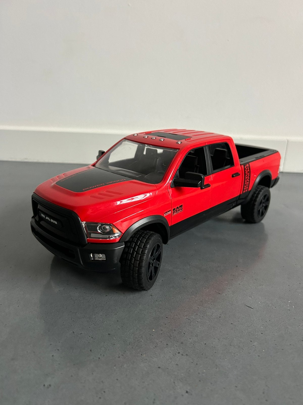 Bruder - Dodge Ram, Ophalen, Zo goed als nieuw