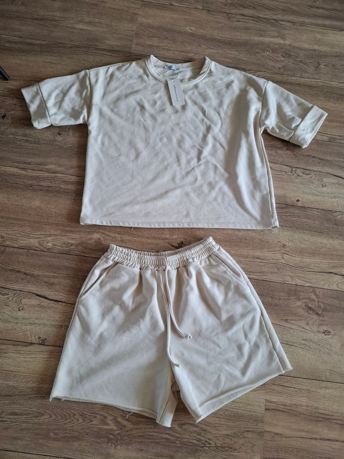 Creme setje. Pak. set. Azzurro. Ambika. Hype. Travelstof. L., Ophalen of Verzenden, Zo goed als nieuw