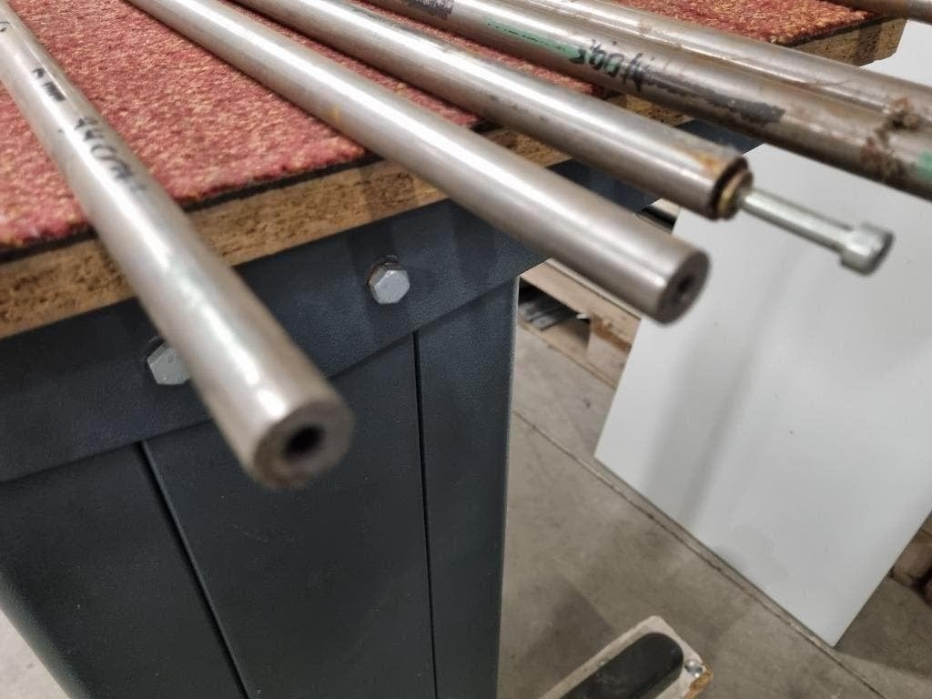 6 massieve metalen buizen 15 mm doorsnede lengte 94 cm, Ophalen, Gebruikt