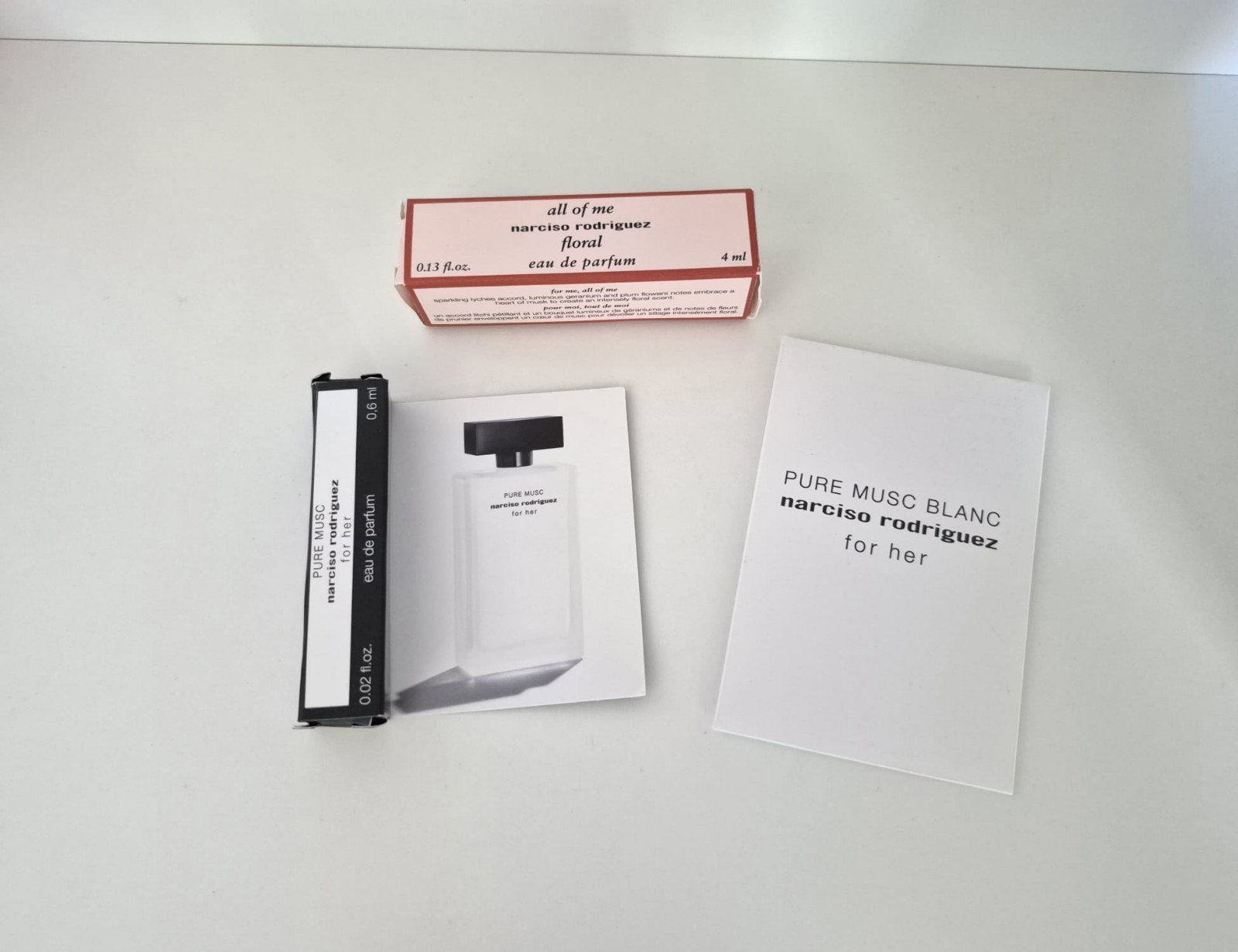 Nieuw Narciso Rodriguez Parfum samples, Ophalen of Verzenden, Nieuw, Gehele gezicht