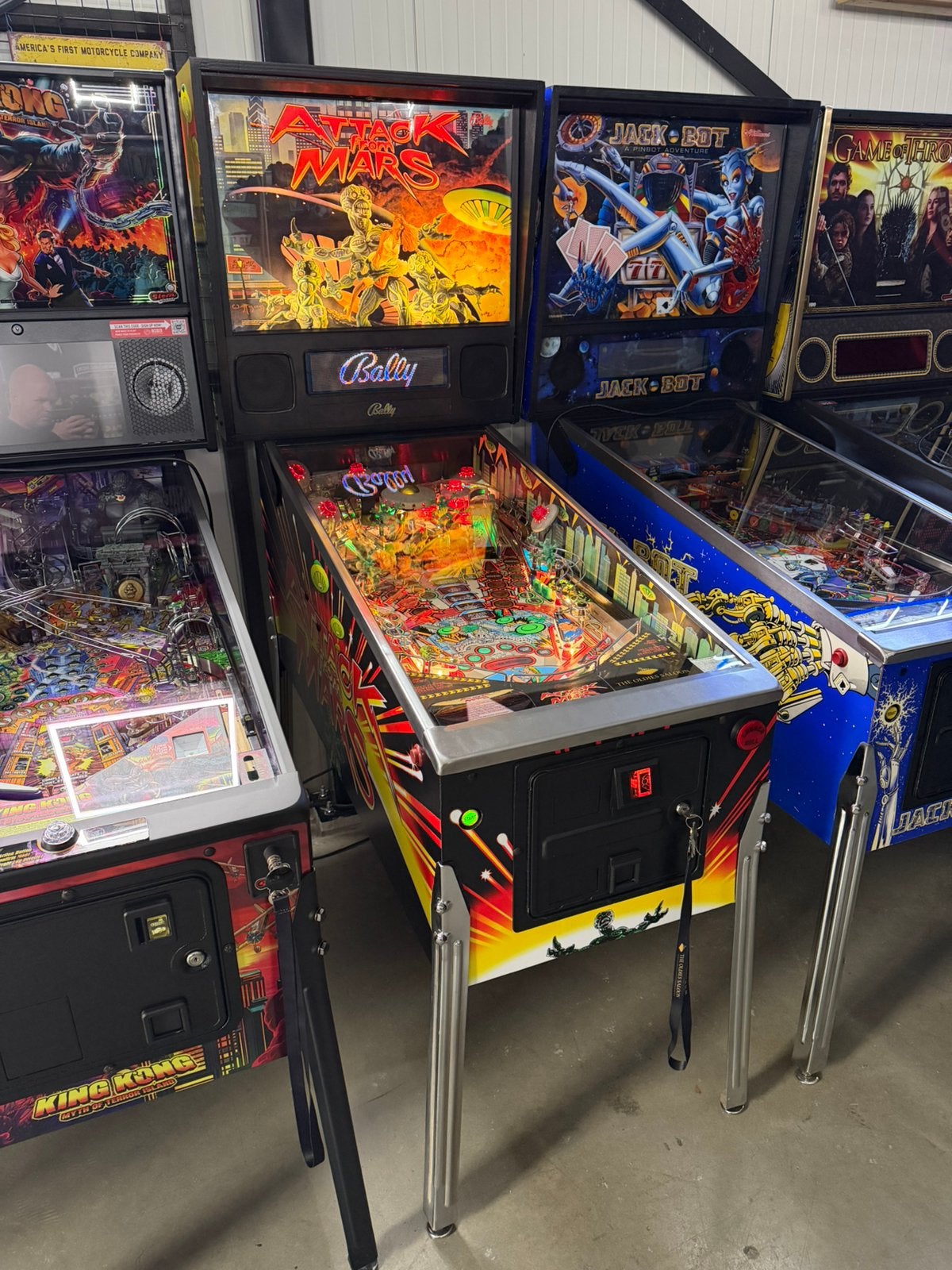 Prachtige flipperkast Bally Attack From Mars Pinball, Verzamelen, Ophalen, Bally, Zo goed als nieuw, Dot-matrix