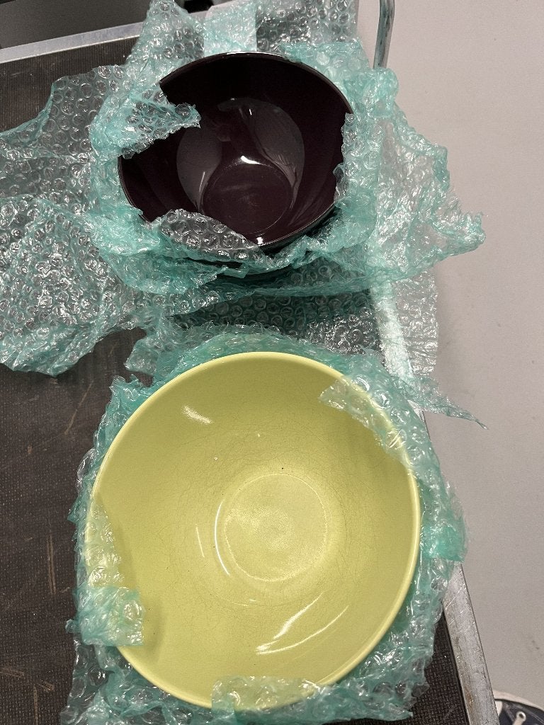 Ikea borden en kommen - Groen en paars servies, Huis en Inrichting, Gebruikt, IKEA, Ophalen of Verzenden, Bord(en)