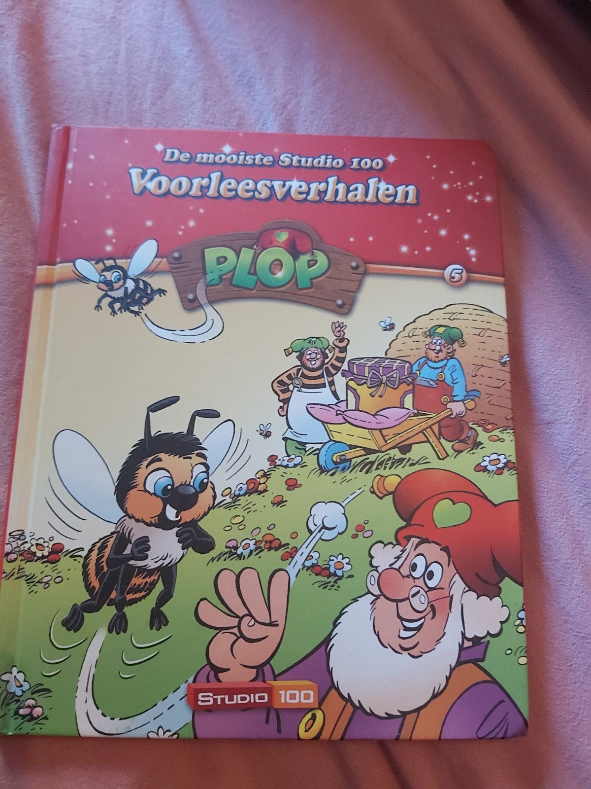 De mooiste Studio 100 Voorleesverhalen - Plop, Ophalen, Studio 100, Jongen of Meisje, Zo goed als nieuw