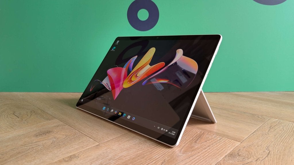 Microsoft Surface Pro 8 - Core i5-1145G7 / 16GB / LTE, Niet ingevuld, 13 inch, Niet ingevuld, Nieuw