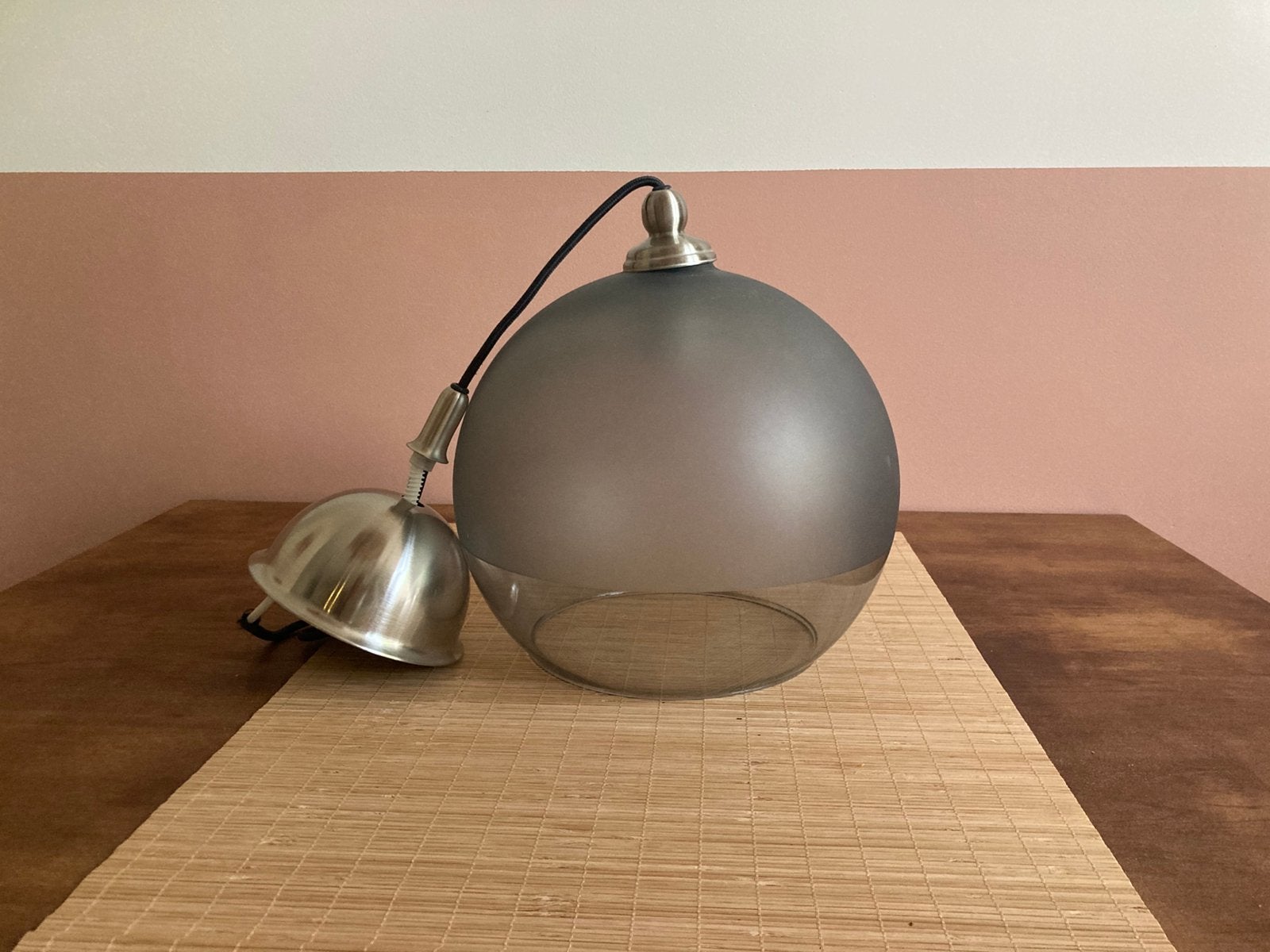 Ikea Jakobsbyn hanglamp, Huis en Inrichting, Ophalen, Zo goed als nieuw, Glas